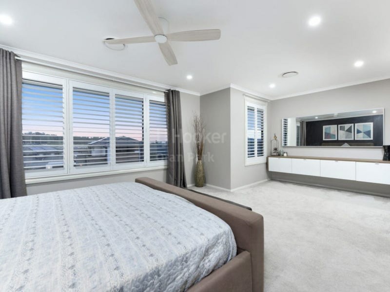 6 McCormack Street, Oran Park NSW 2570