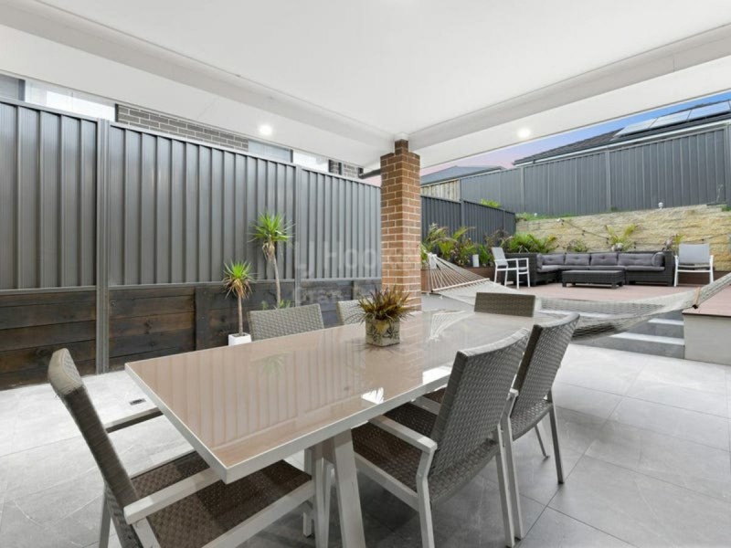 6 McCormack Street, Oran Park NSW 2570