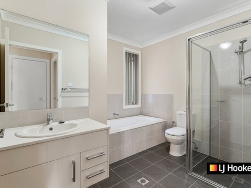 103 Donovan Boulevard, Gregory Hills NSW 2557