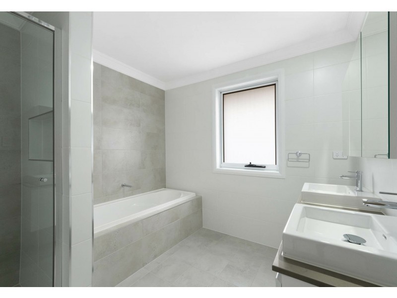 27 Eskdale Close, Narellan Vale NSW 2567