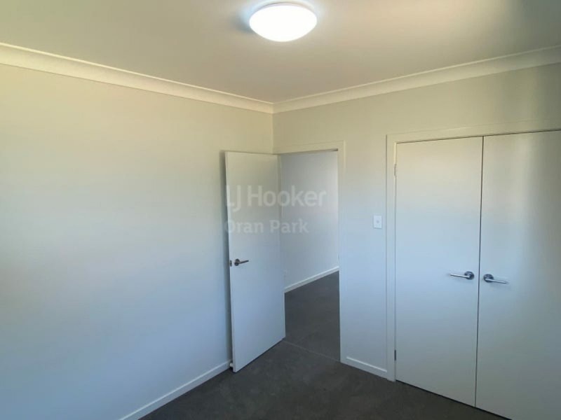 17B Fleece Loop, Oran Park NSW 2570