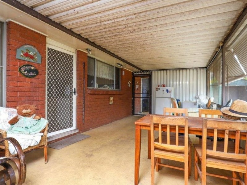 5 Canberra Crescent, Campbelltown NSW 2560