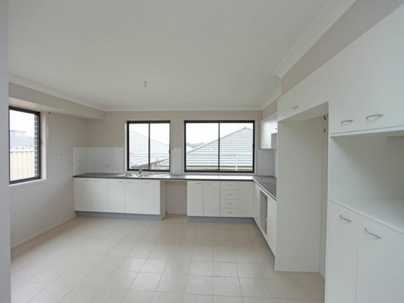 28 Carter Street, Oran Park NSW 2570