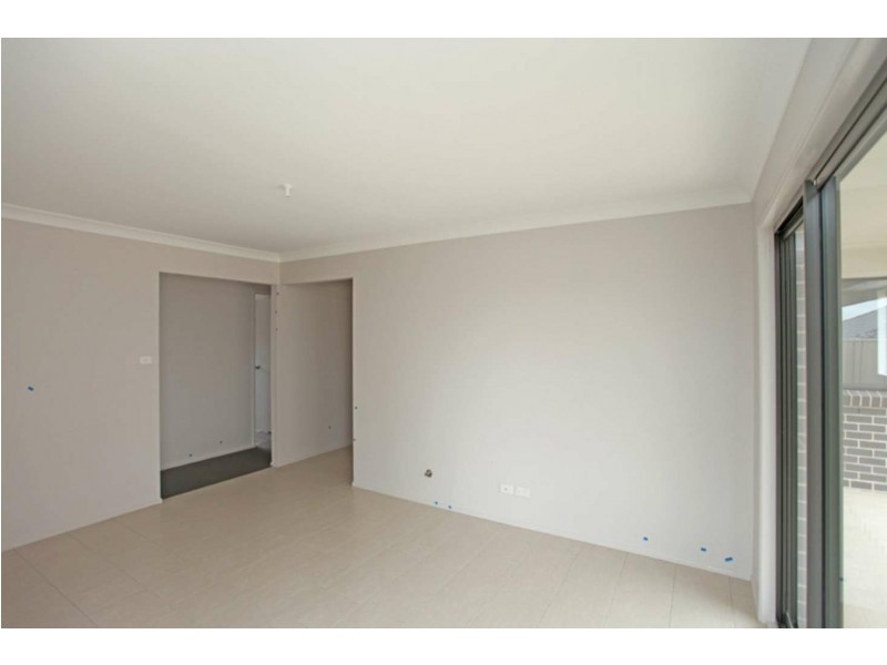28 Carter Street, Oran Park NSW 2570