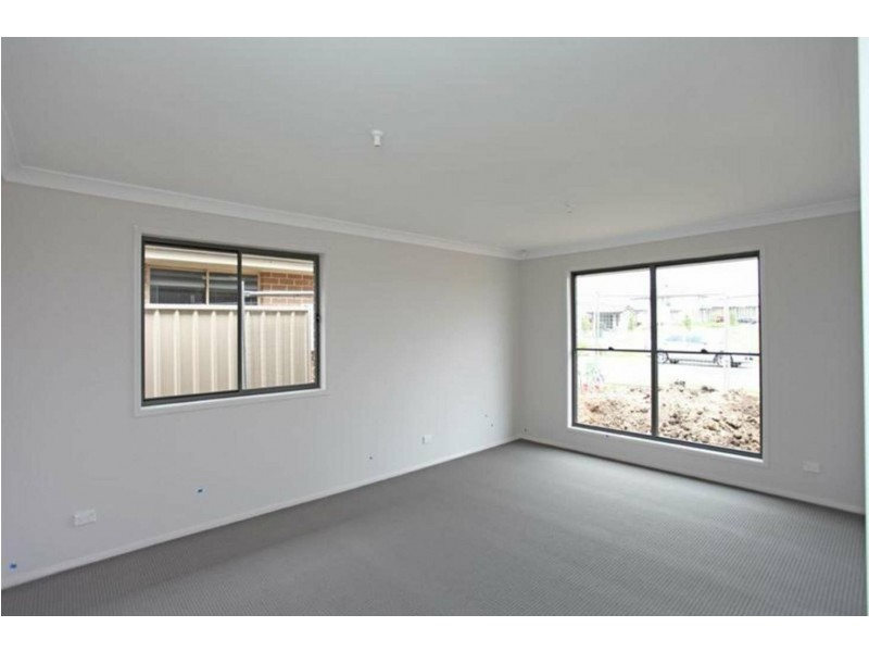 28 Carter Street, Oran Park NSW 2570