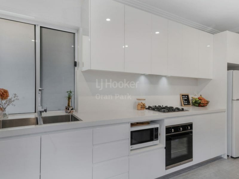23B Rawlings Street, Oran Park NSW 2570
