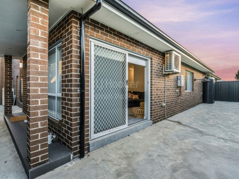 23B Rawlings Street, Oran Park NSW 2570