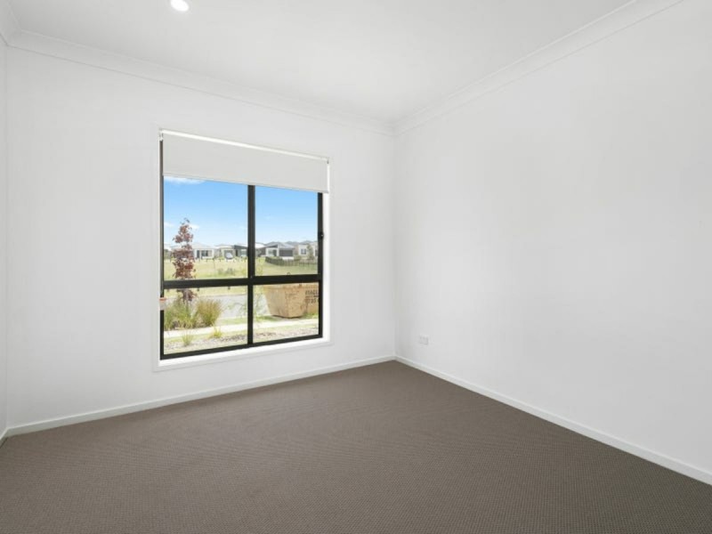 25 Barrett Street, Gregory Hills NSW 2557