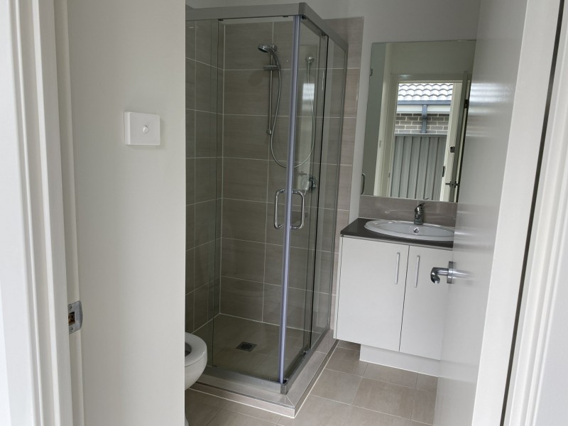 12A Fleece Loop, Oran Park NSW 2570