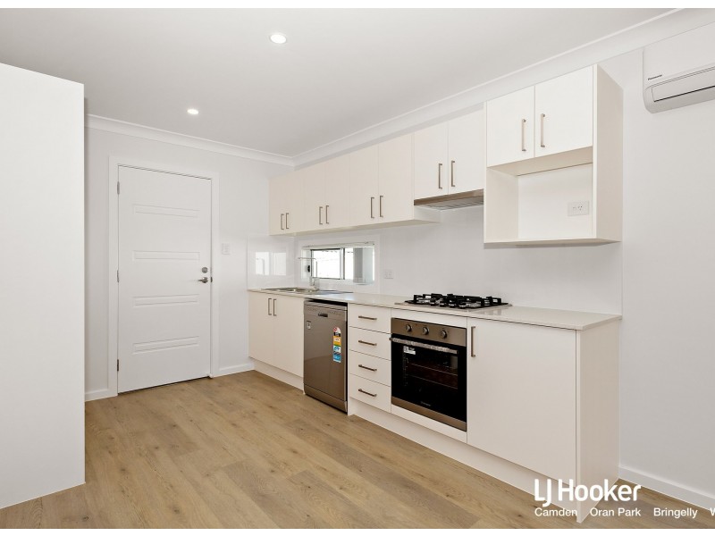 1A Coolalie Avenue, Camden South NSW 2570