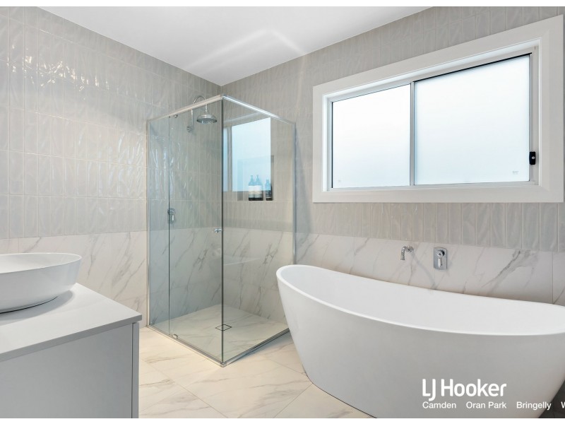 23 Grandstand Loop, Oran Park NSW 2570