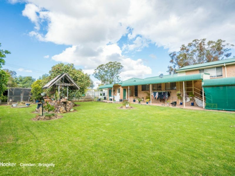 160 Avon Road, Bringelly NSW 2556
