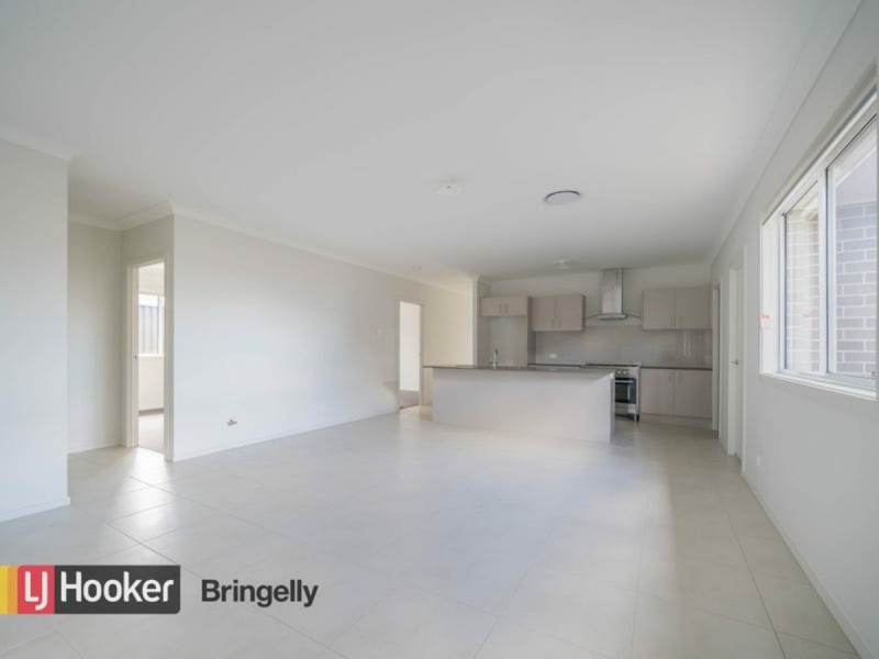 16 St Heliers Road, Silverdale NSW 2752