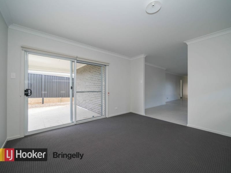 16 St Heliers Road, Silverdale NSW 2752