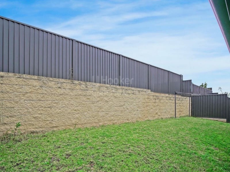 11 Sowerby Street, Oran Park NSW 2570
