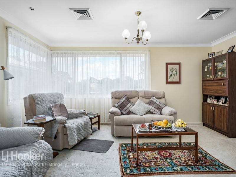 30 Ulmarra Avenue, Camden South NSW 2570