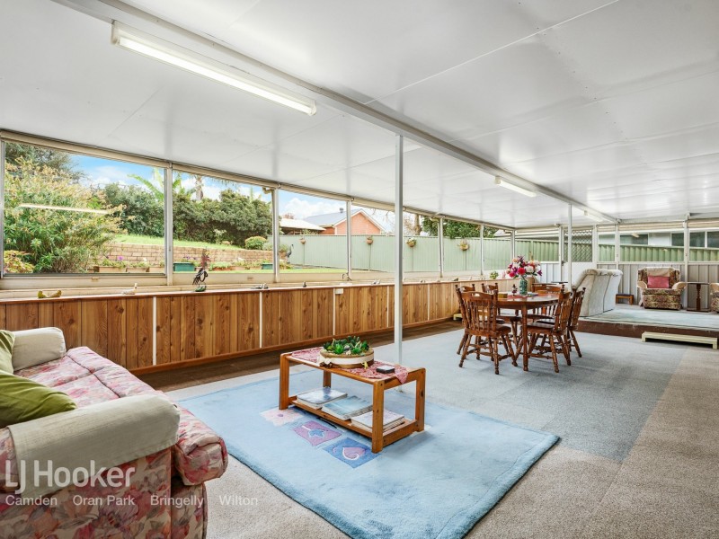 30 Ulmarra Avenue, Camden South NSW 2570