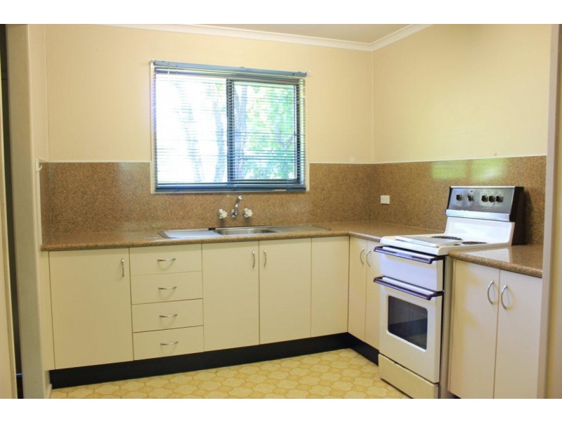 2/18 Eaglemount Road, Andergrove QLD 4740