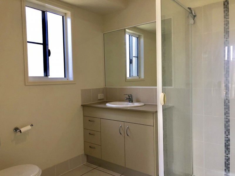 140 Whitehaven Drive, Blacks Beach QLD 4740