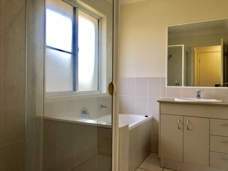 140 Whitehaven Drive, Blacks Beach QLD 4740