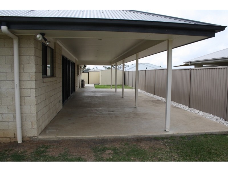 2 Clews Lane, Moranbah QLD 4744