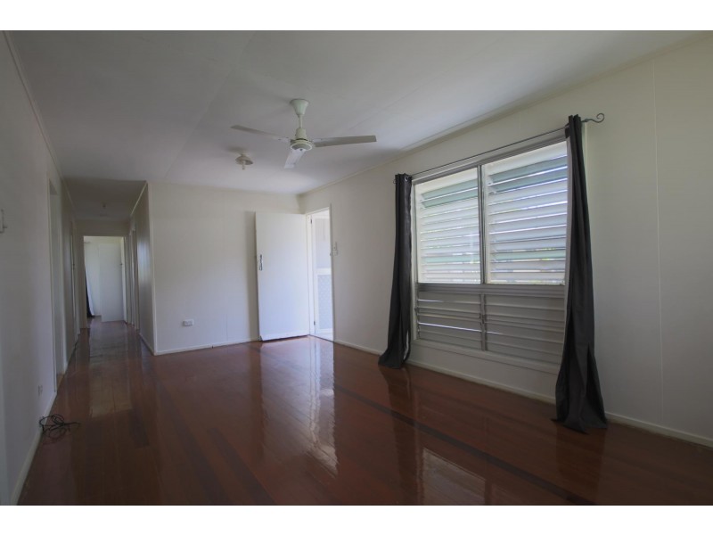 29 Oxley Drive, Moranbah QLD 4744