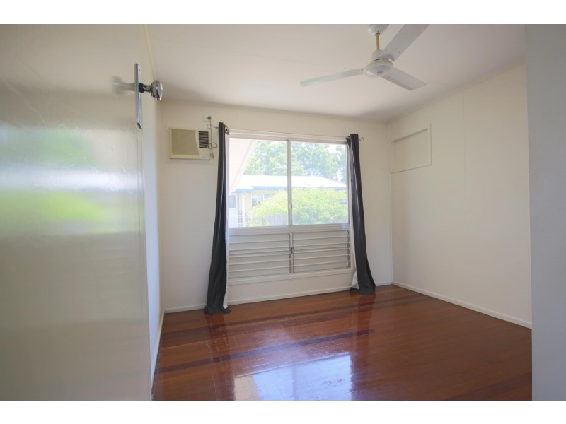 29 Oxley Drive, Moranbah QLD 4744