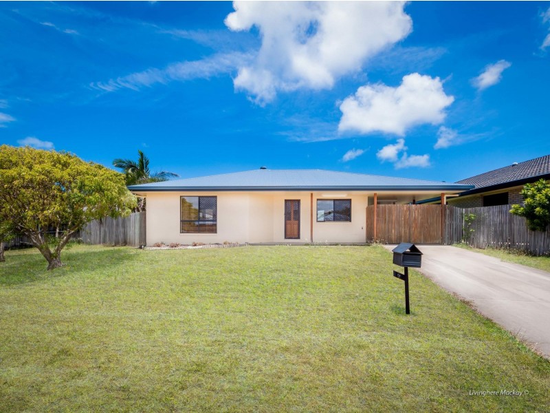 9 Dustwill Street, Eimeo QLD 4740