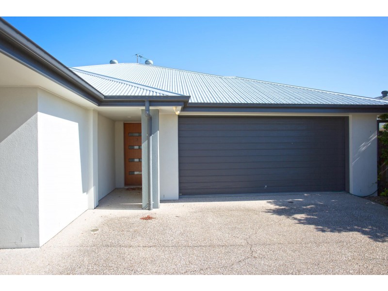 2/9 Galleon Circuit, Bucasia QLD 4750