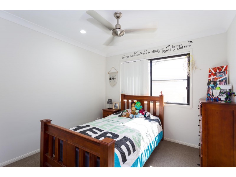 2/9 Galleon Circuit, Bucasia QLD 4750
