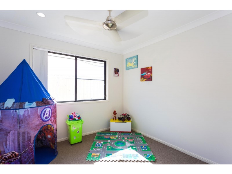 2/9 Galleon Circuit, Bucasia QLD 4750
