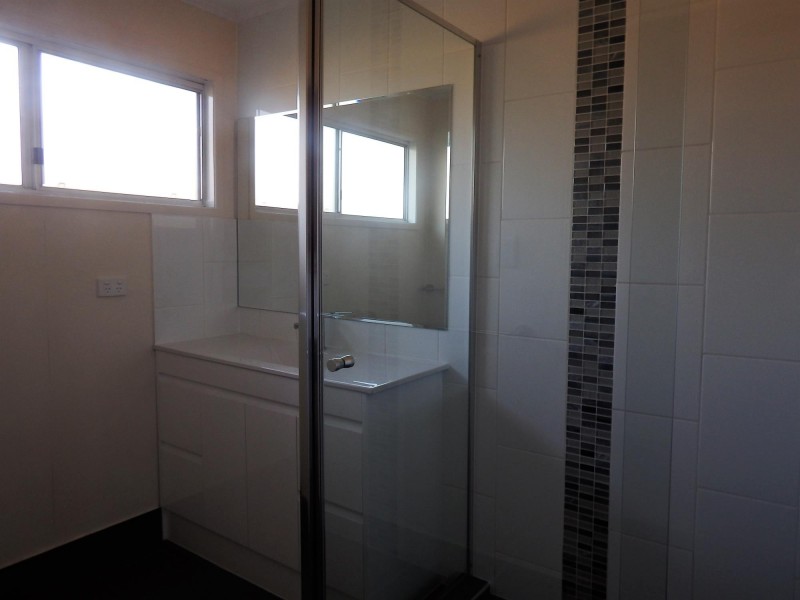 35 Brock Crescent, Dysart QLD 4745