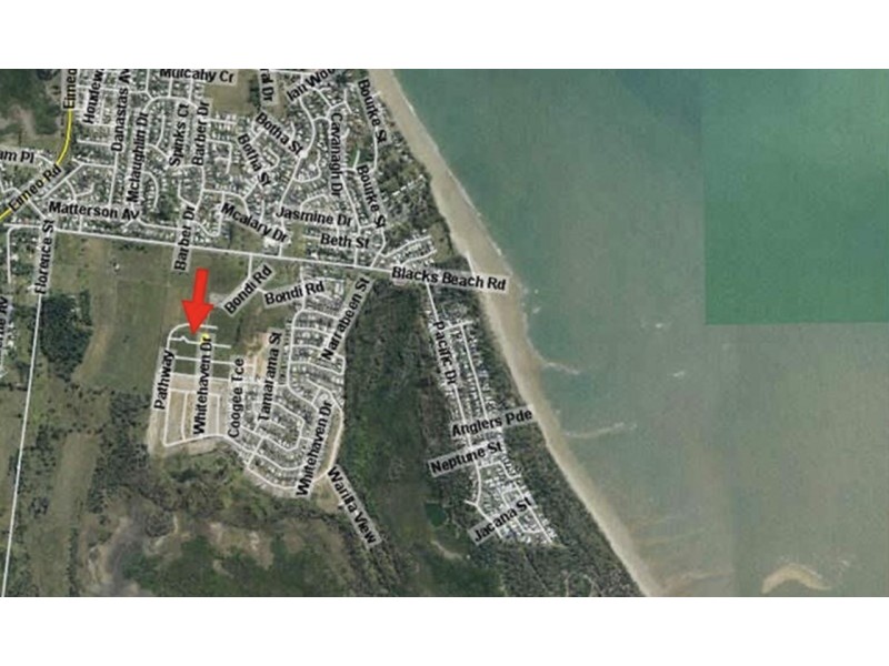 14 Henley Close, Blacks Beach QLD 4740