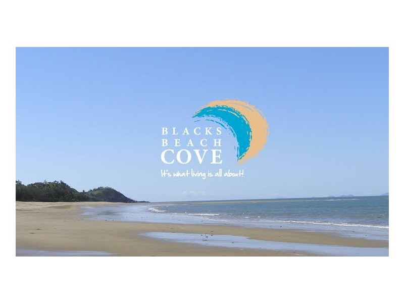 14 Henley Close, Blacks Beach QLD 4740