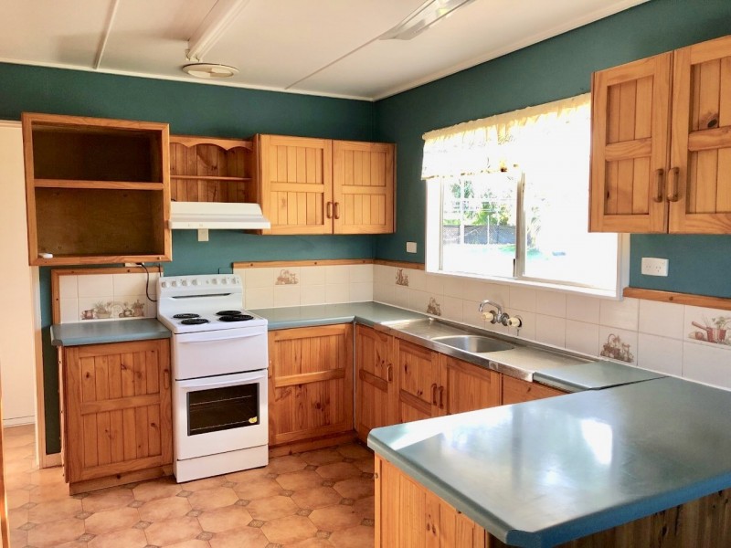 4 Wallace Street, Dysart QLD 4745