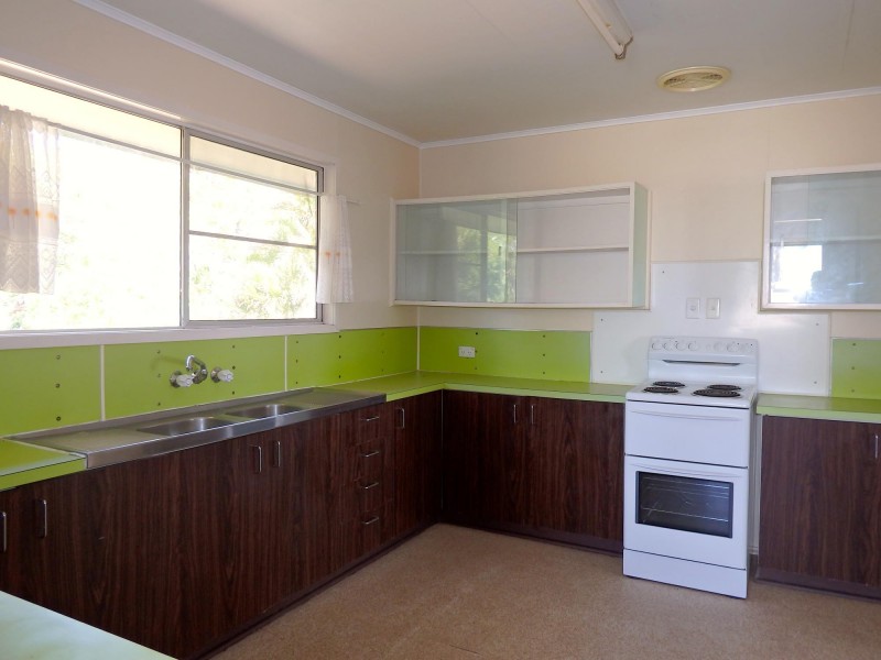 5 Brennan Street, Dysart QLD 4745