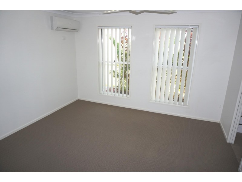 18 Isobel Ave, Mirani QLD 4754