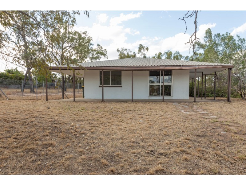 20 Garnham Drive, Dysart QLD 4745