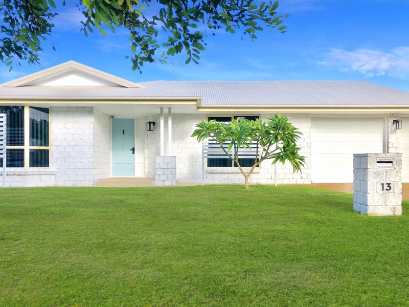 13 Starboard Circuit, Shoal Point QLD 4750