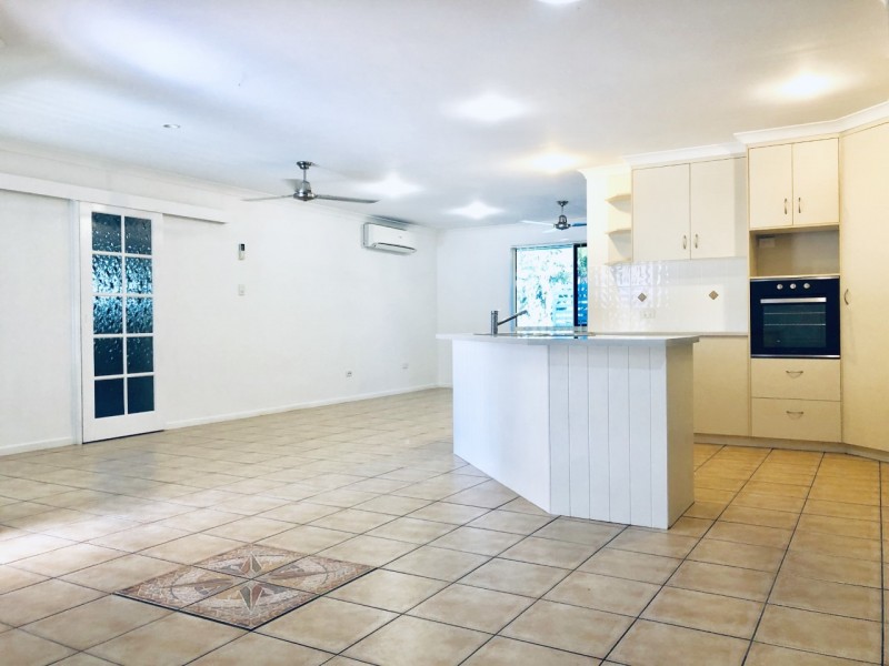 13 Starboard Circuit, Shoal Point QLD 4750