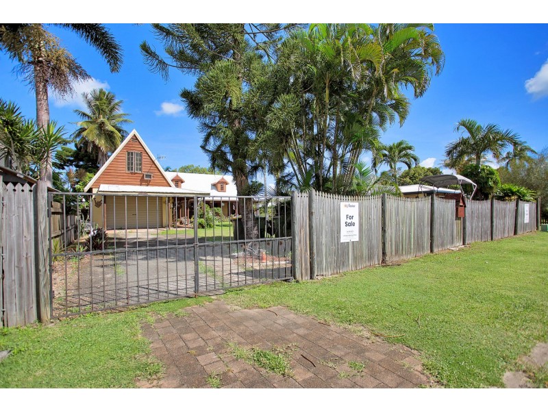 25 Downie Avenue, Bucasia QLD 4750