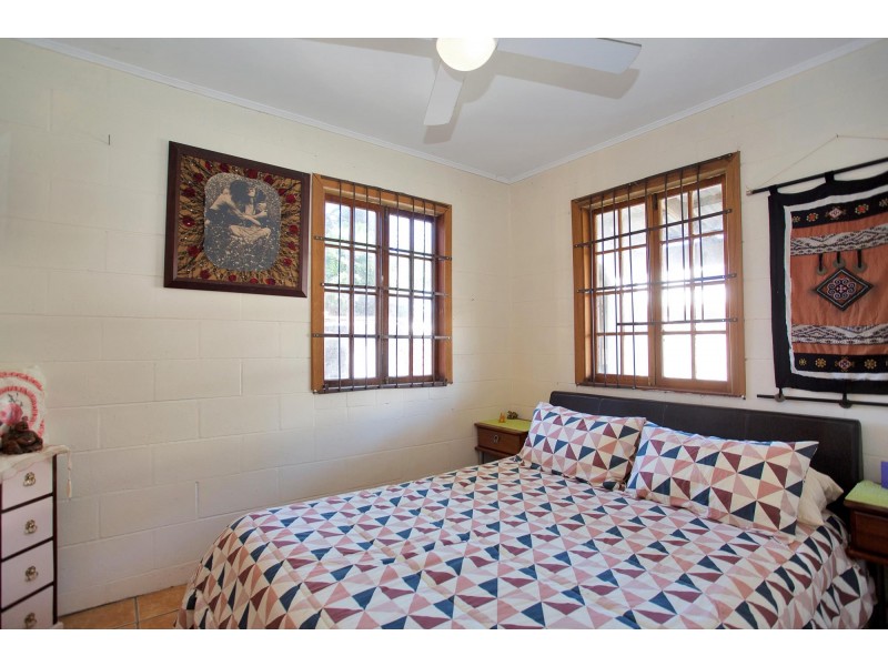 25 Downie Avenue, Bucasia QLD 4750