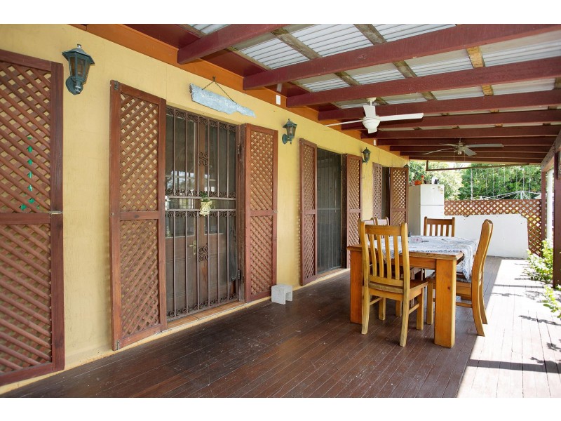 25 Downie Avenue, Bucasia QLD 4750