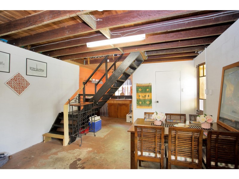 25 Downie Avenue, Bucasia QLD 4750