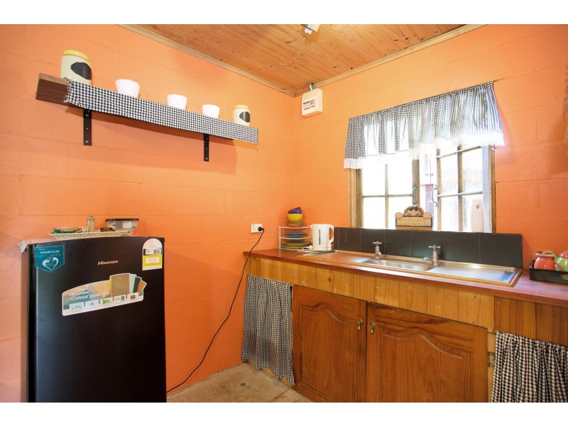 25 Downie Avenue, Bucasia QLD 4750