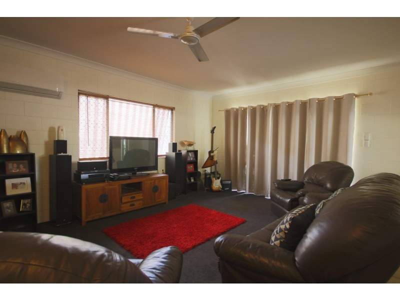 8 Elm Drive, Andergrove QLD 4740