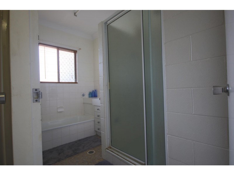 8 Elm Drive, Andergrove QLD 4740