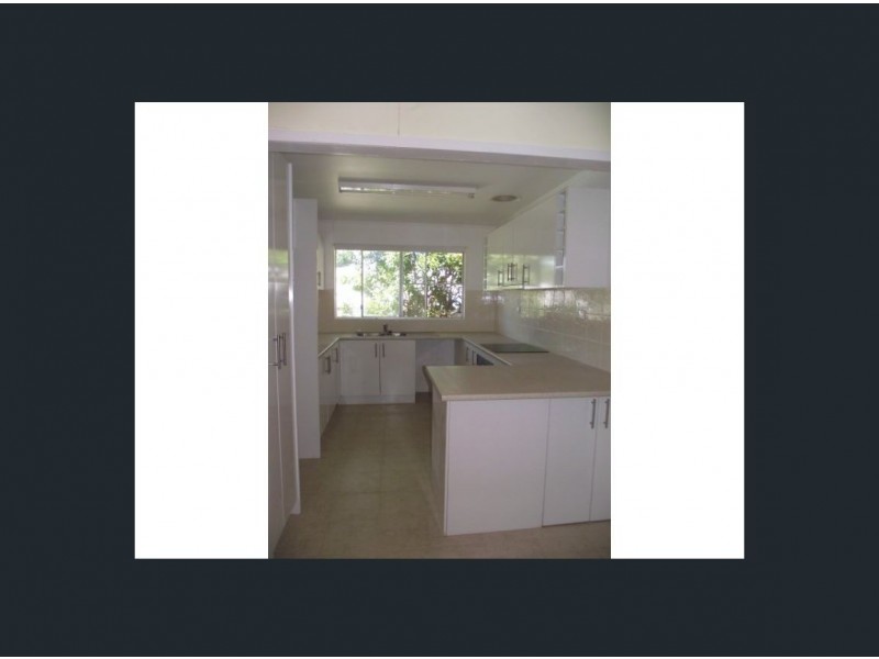 3 Kangaroo Drive, Moranbah QLD 4744