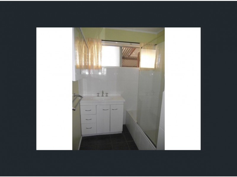 3 Kangaroo Drive, Moranbah QLD 4744