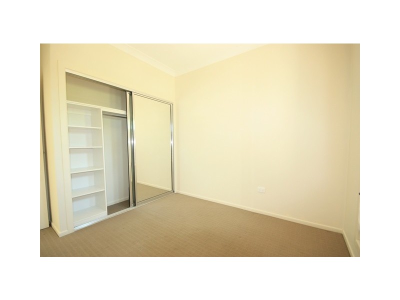 83 Village Cct, Eimeo QLD 4740